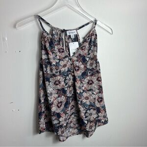 NWT EVEREVE Floral Tank Top size xs 1750